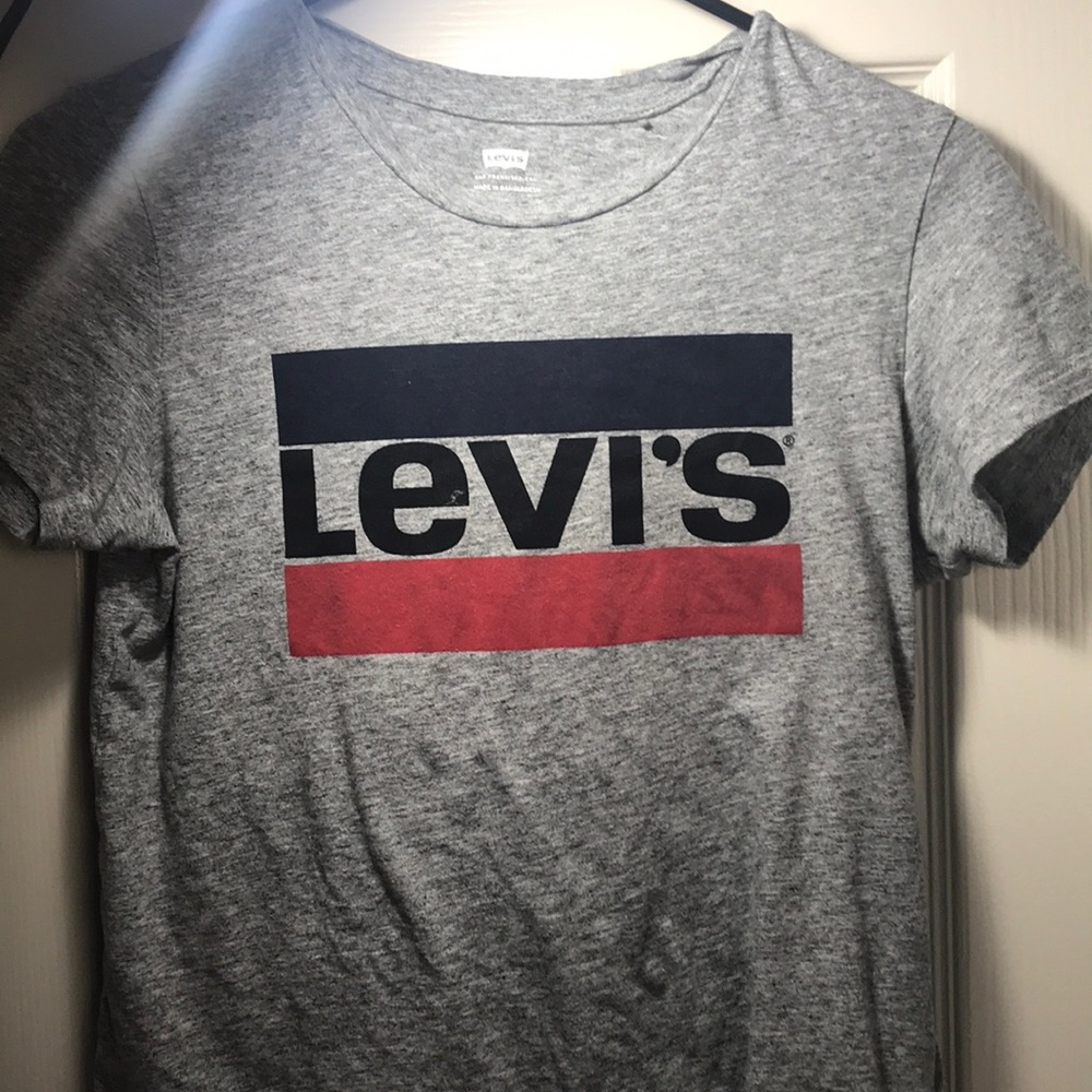 Levi’s shirt